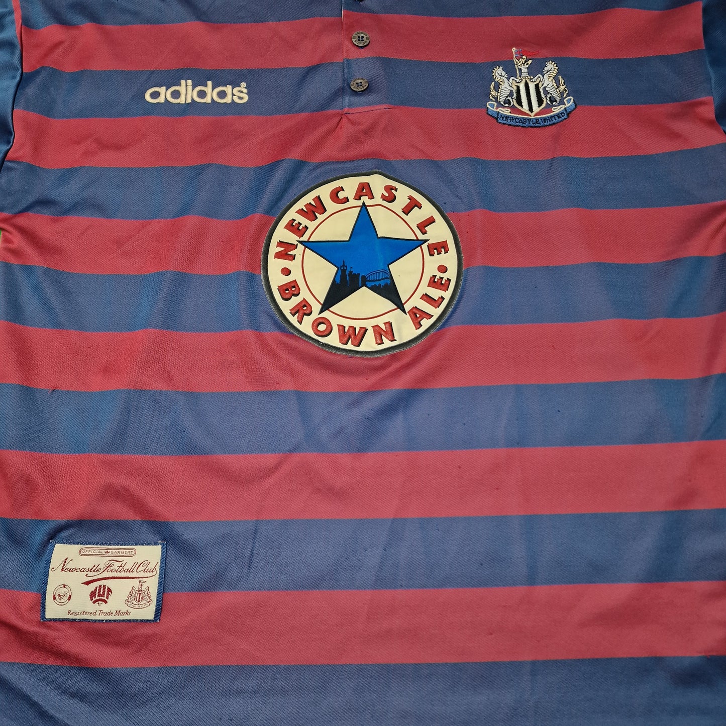 Newcastle United 1995/1996 Away Football Shirt (L)