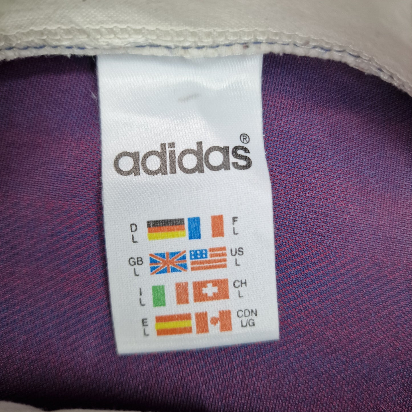 Newcastle United 1995/1996 Away Football Shirt (L)