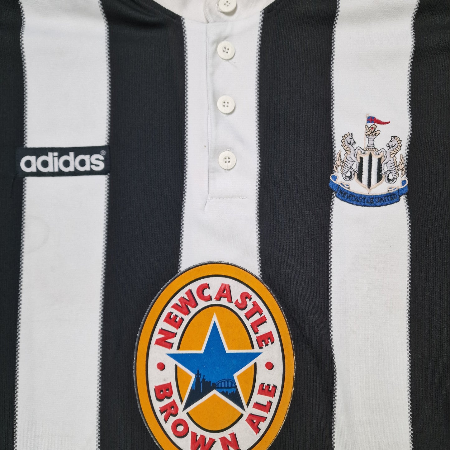 Newcastle United 1995/1997 Home Football Shirt (S)