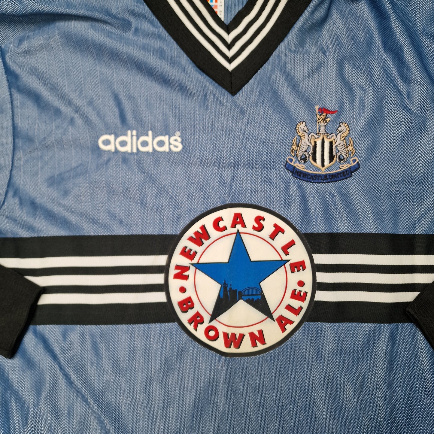 Newcastle United 1996/1997 Long Sleeve Away Football Shirt (M)