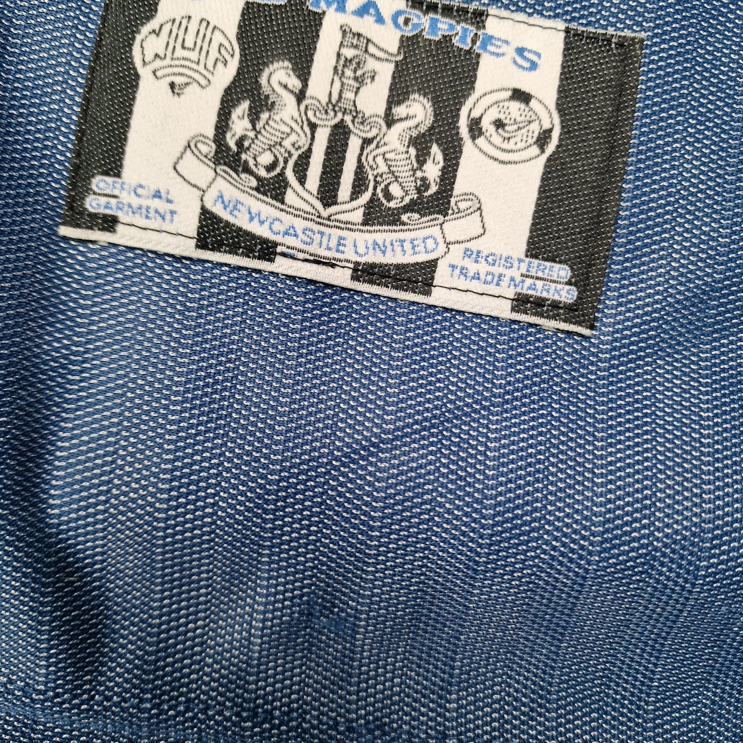 Newcastle United 1996/1997 Long Sleeve Away Football Shirt (M)