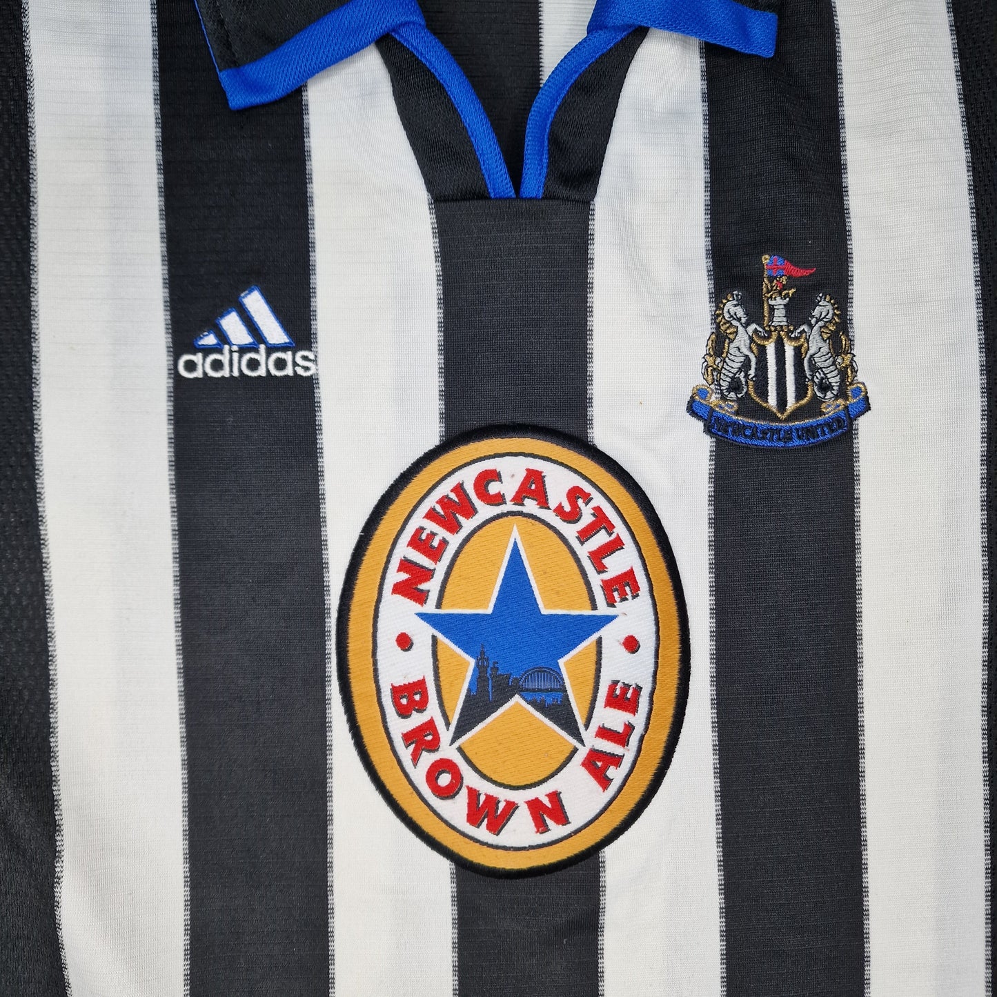 Newcastle United 1999/2000 Home Football Shirt (M Youth)