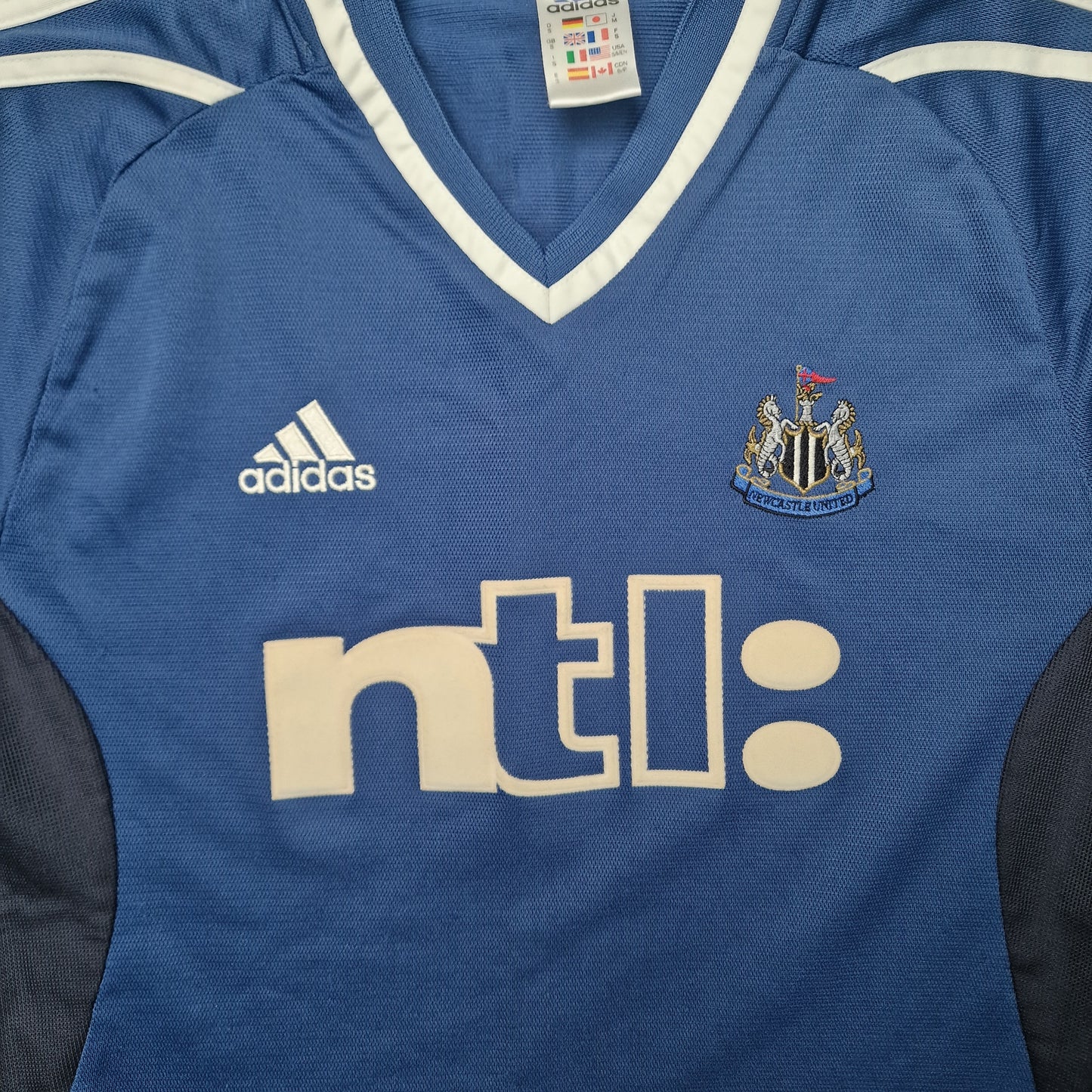 Newcastle United 2001/2002 Away Shirt (S) Dyer 8