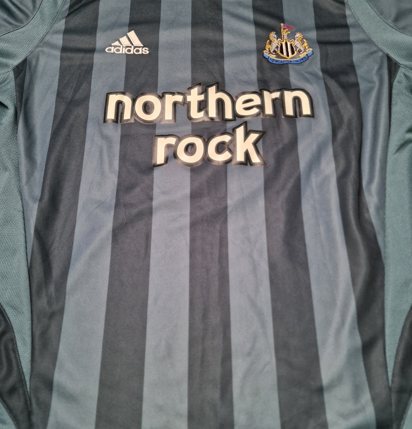 Newcastle United 2005/2006 Away Football Shirt (M) Emre 5