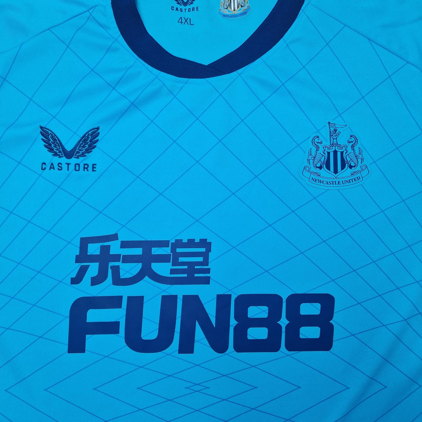 Newcastle United 2021/2022 Third Football Shirt (4XL)
