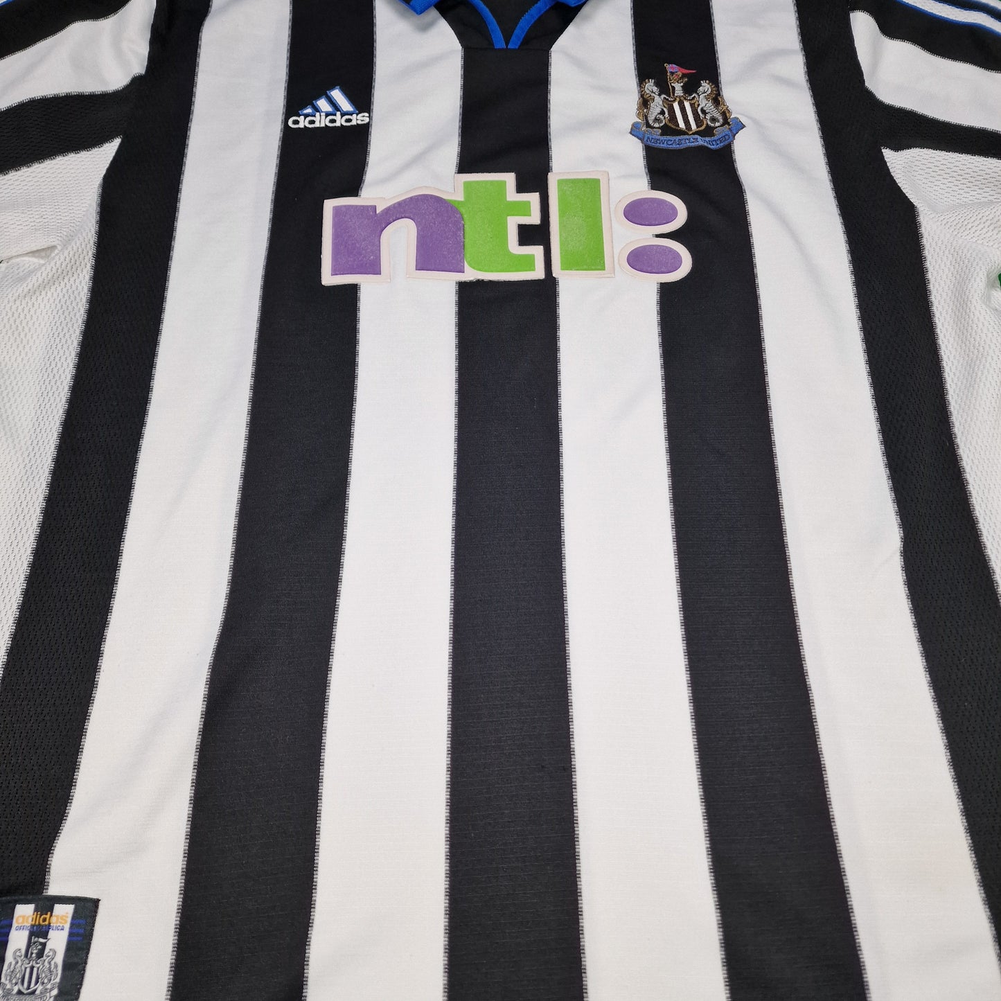 Newcastle United 2000/2001 Home Shirt (L)