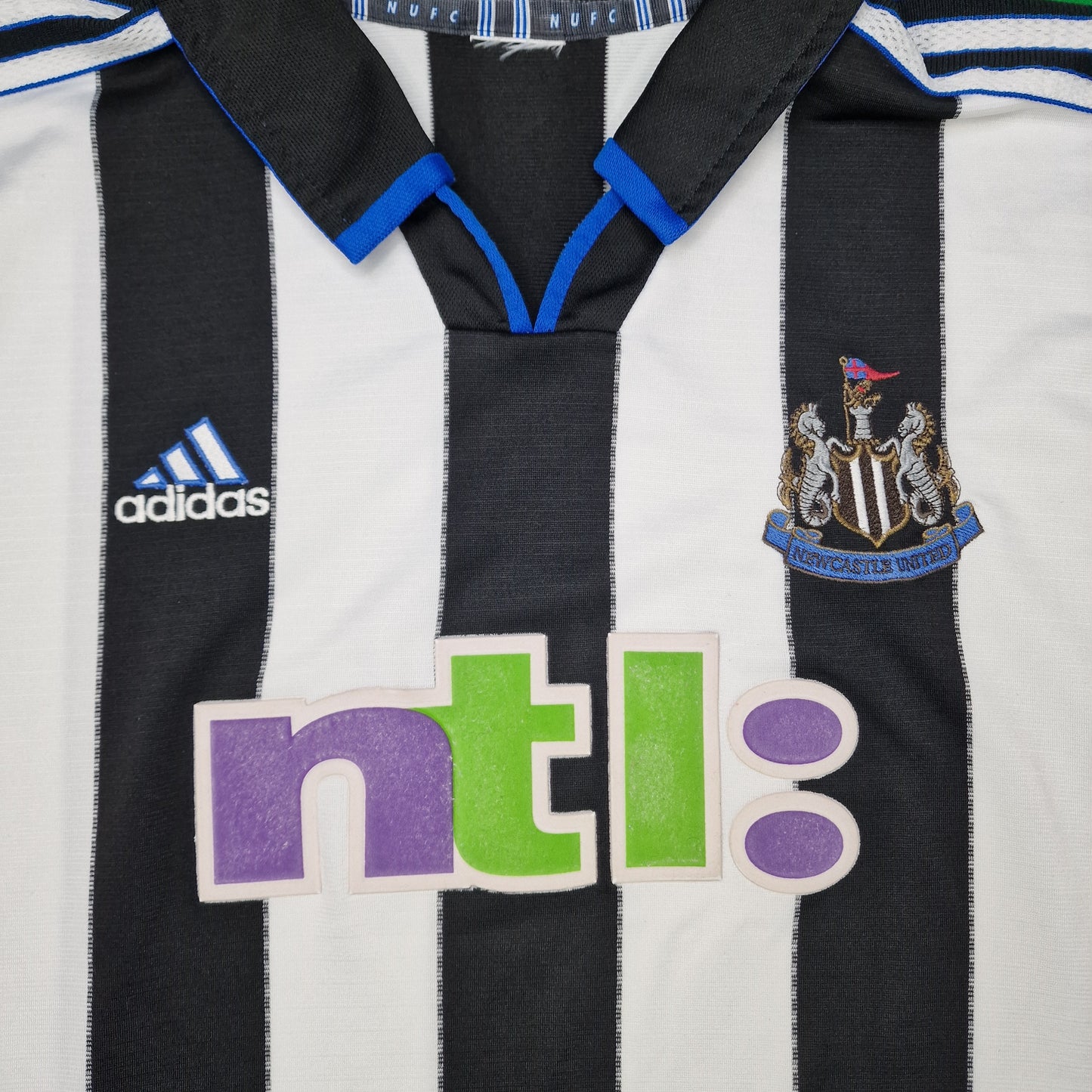 Newcastle United 2000/2001 Home Shirt (L)