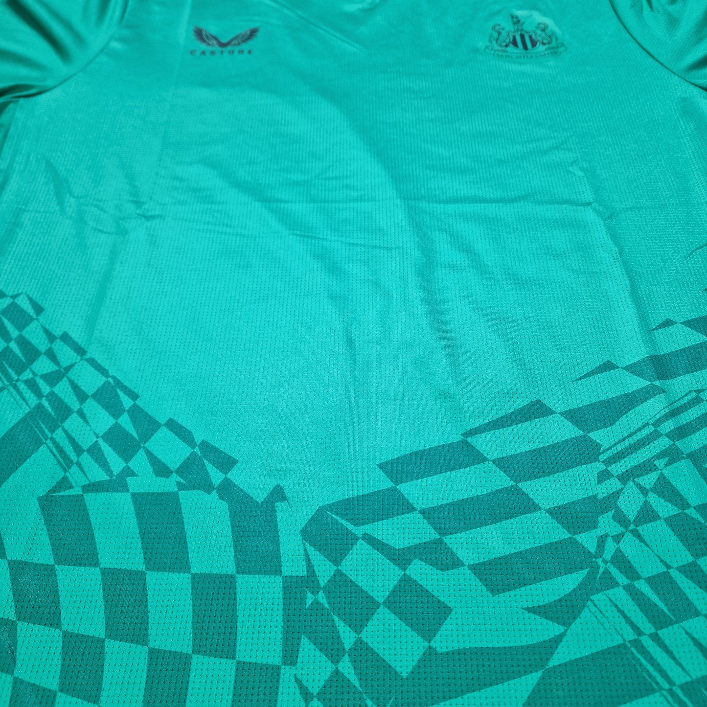 Newcastle United 2023/2024 BNWT Away Matchday T-Shirt (XL)