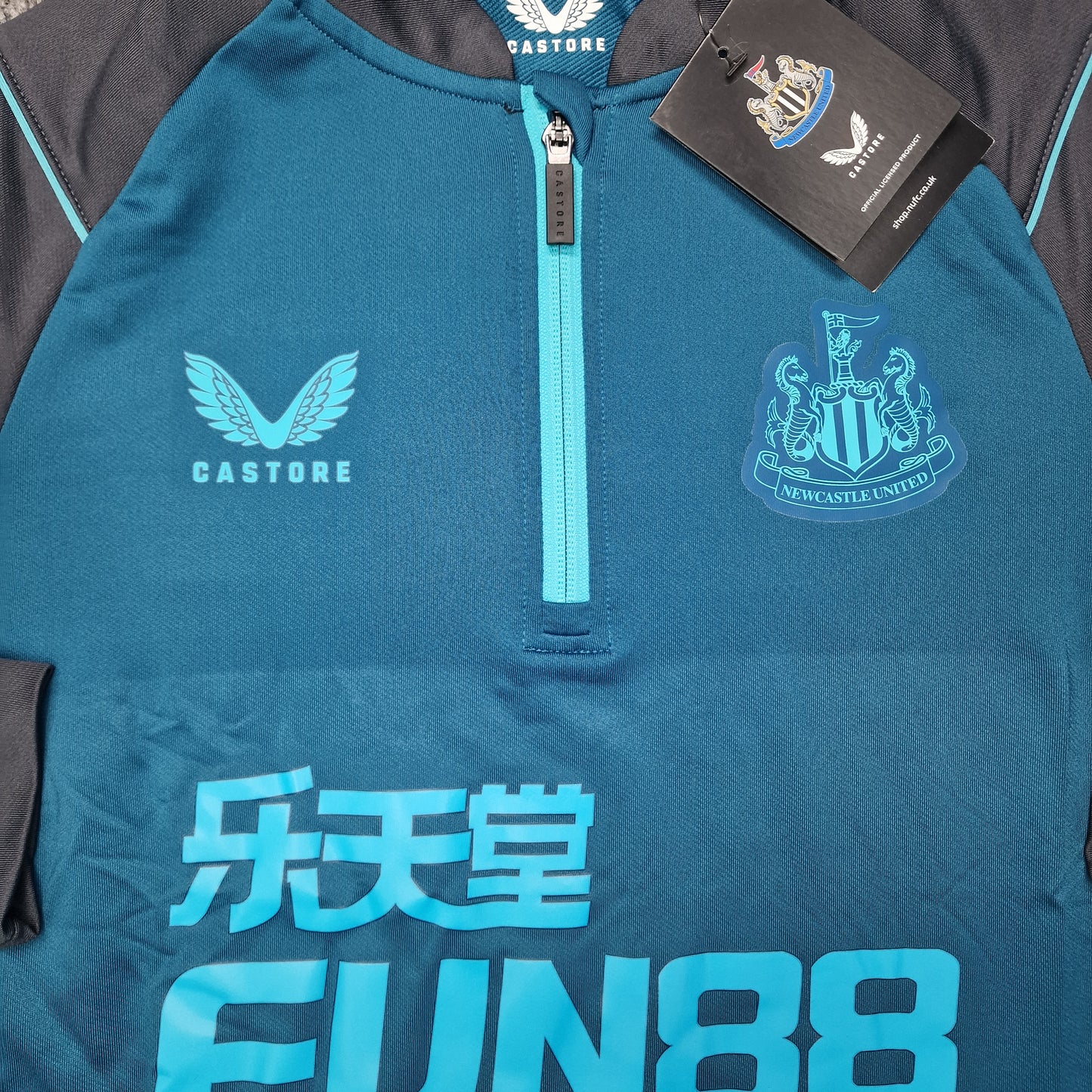 Newcastle United 2022/2023 Women's Quarter Zip Training Top (12)
