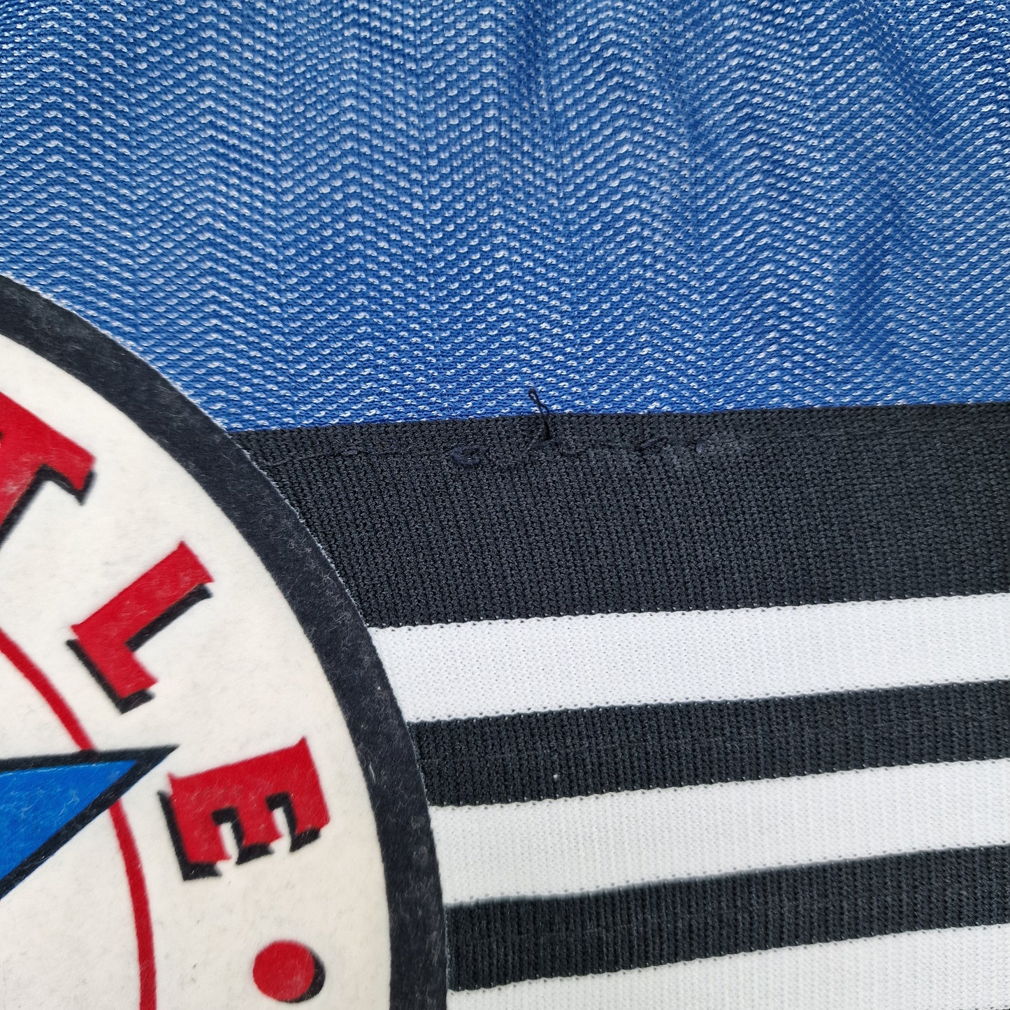 Newcastle United 1996/1997 Away Football Shirt (XL)