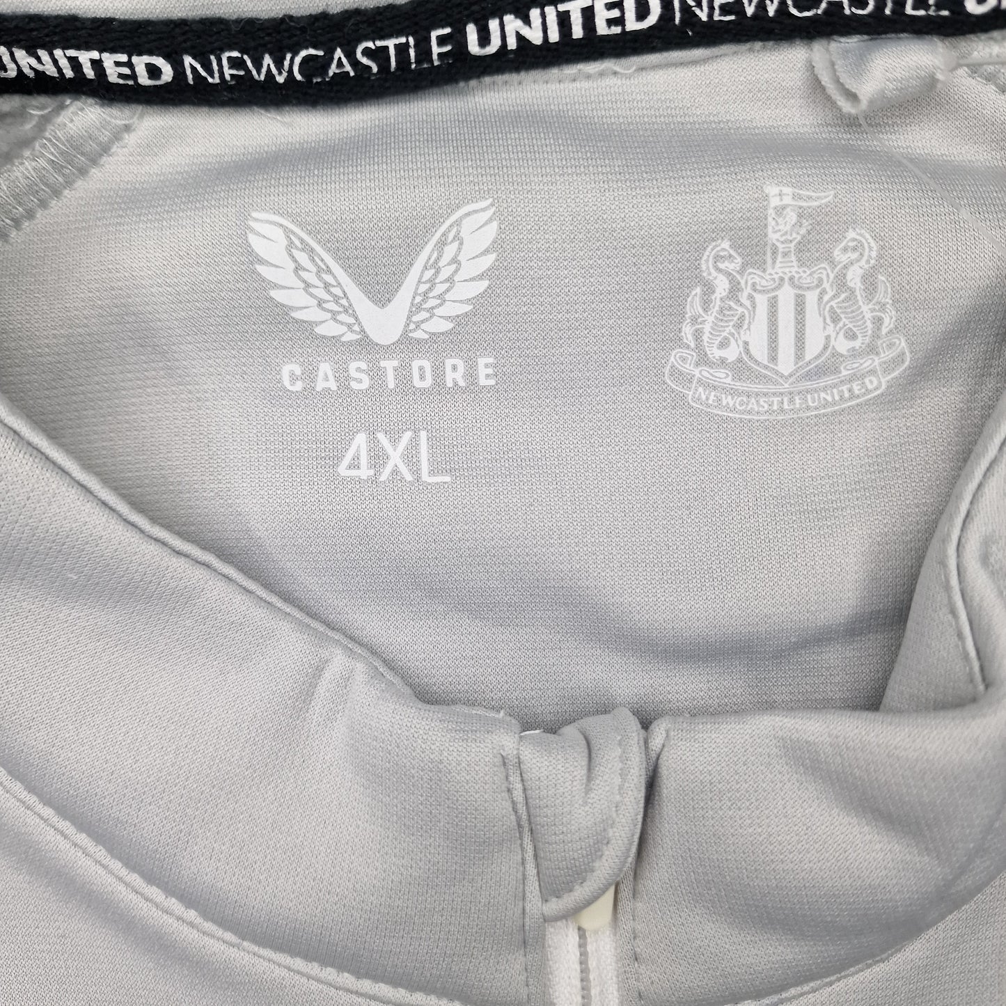 Newcastle United 2022/2023 BNWT Quarter Zip Top (4XL)