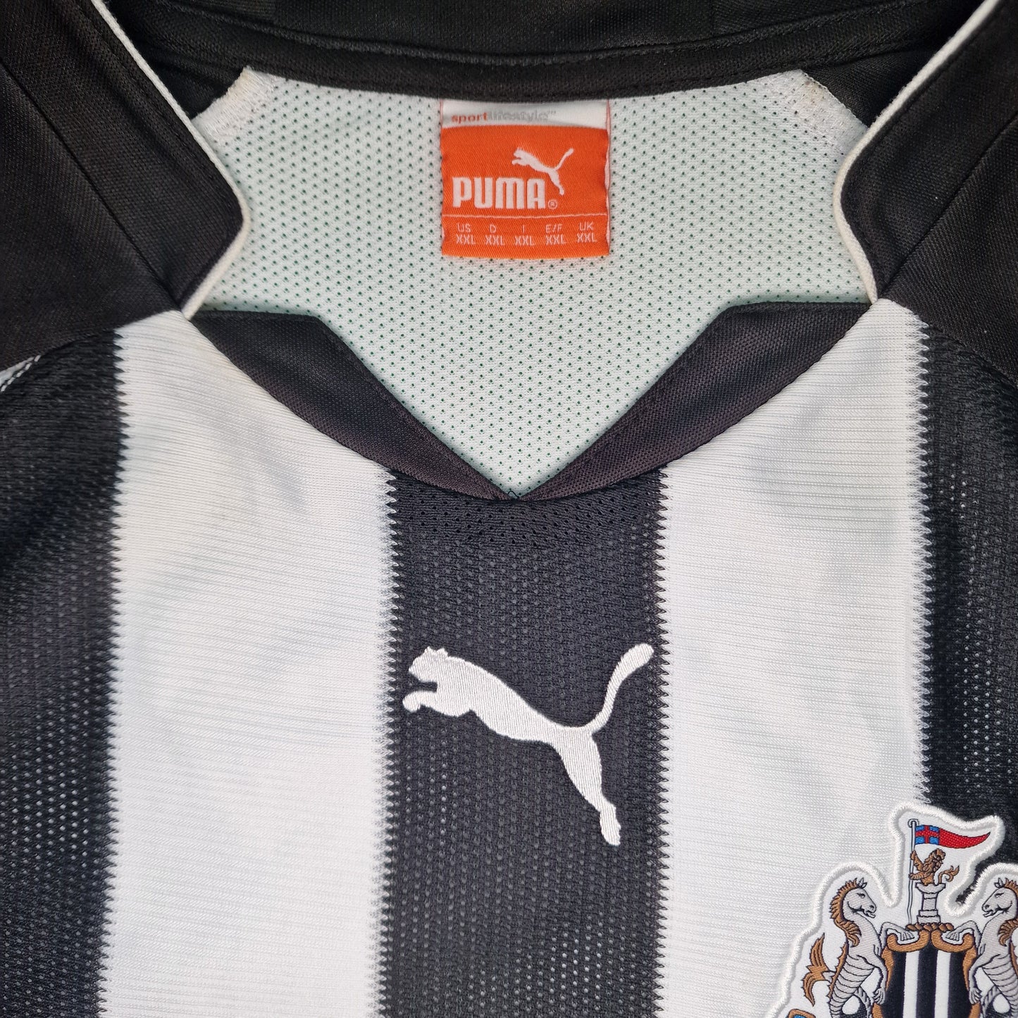 Newcastle United 2009/2010 Home Football Shirt (2XL)