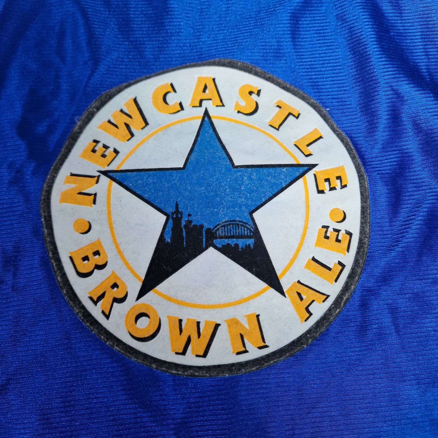 Newcastle United 1998/1999 Away Football Shirt (L)