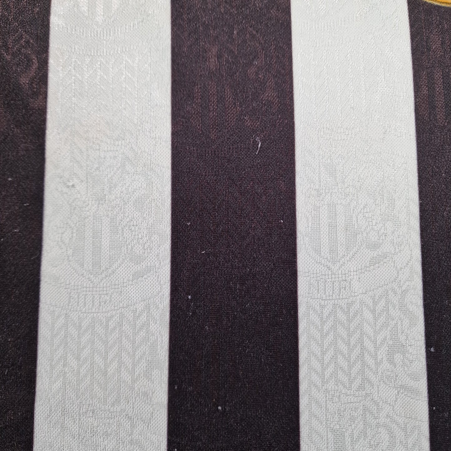 Newcastle United 1997/1999 Home Football Shirt (S)