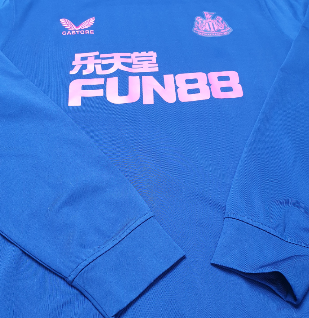 Newcastle United 2021/2022 Training Jumper (2XL)