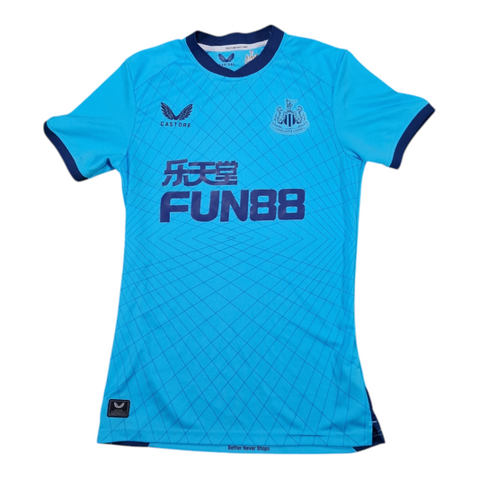 Newcastle United 2021/2022 Third Football Shirt (S)