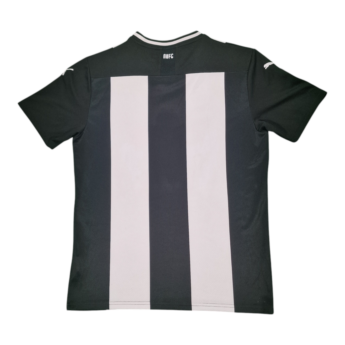 Newcastle United 2019/2020 Home shirt (M)