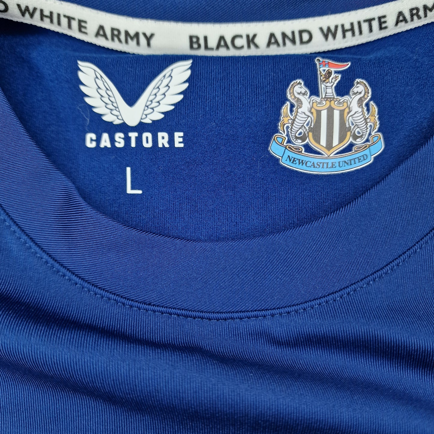 Newcastle United 2021/2022 BNWT Training Jumper (L)