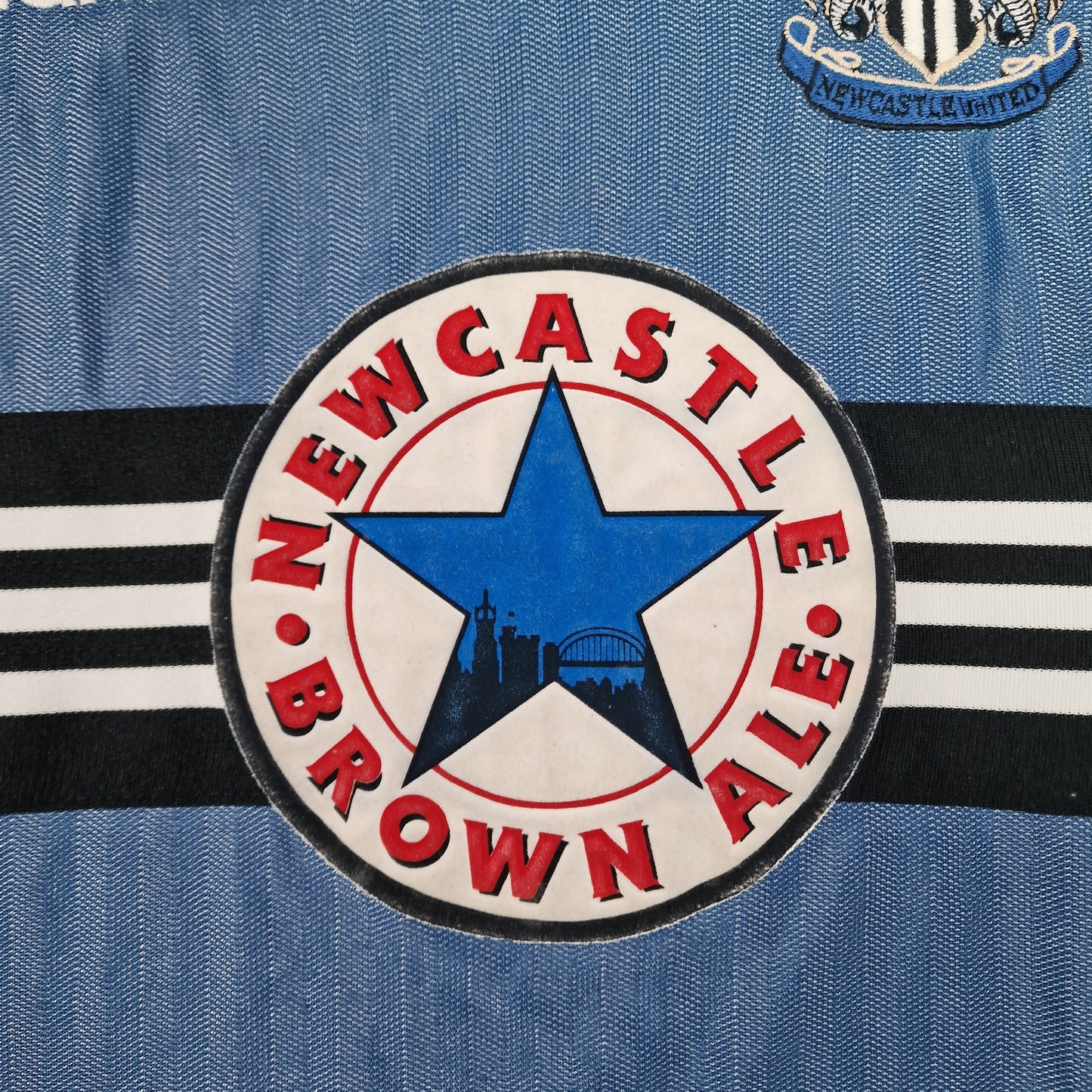 Newcastle United 1996/1997 Away Football Shirt (M)