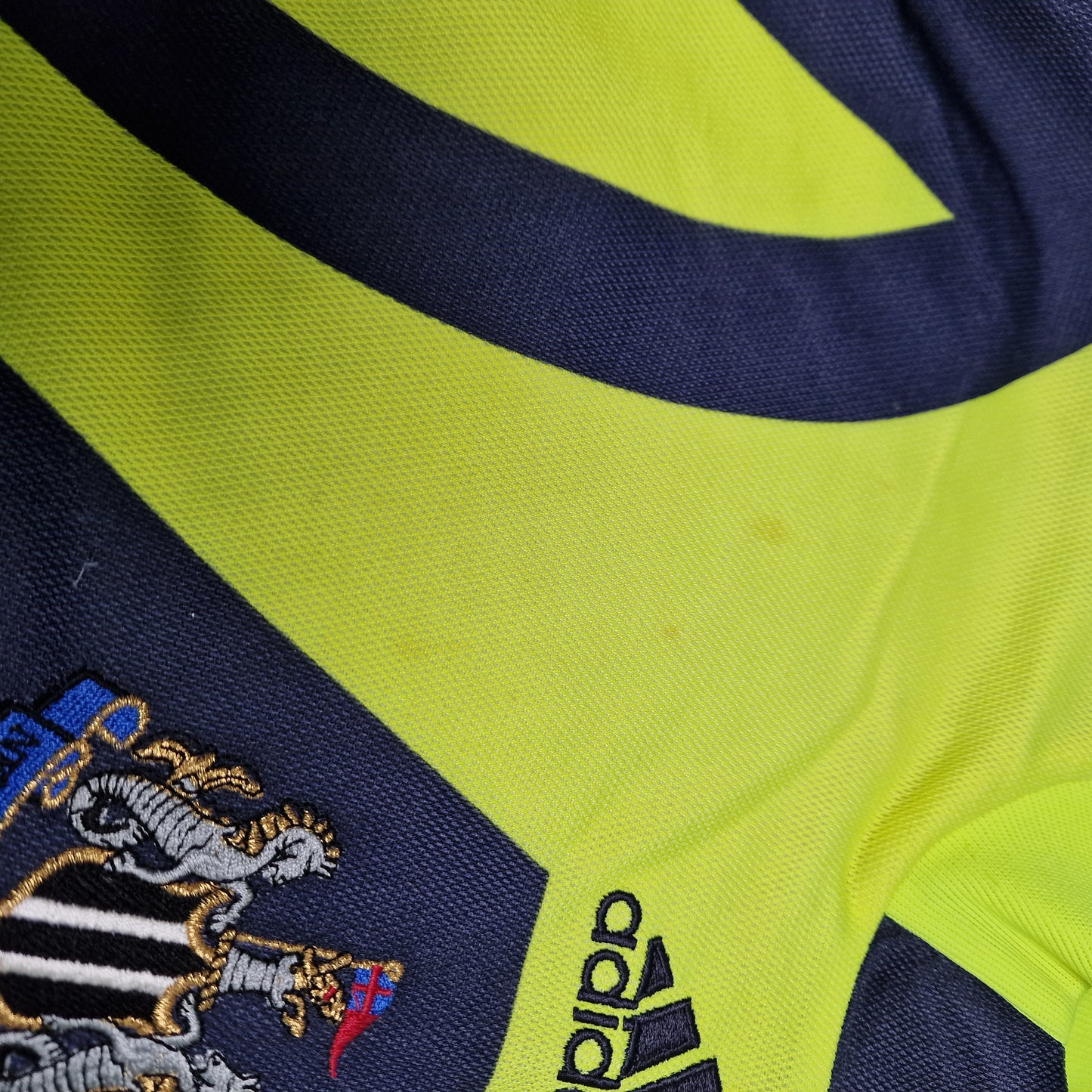 Newcastle United 1998/1999 Keeper Shirt (L Youth)