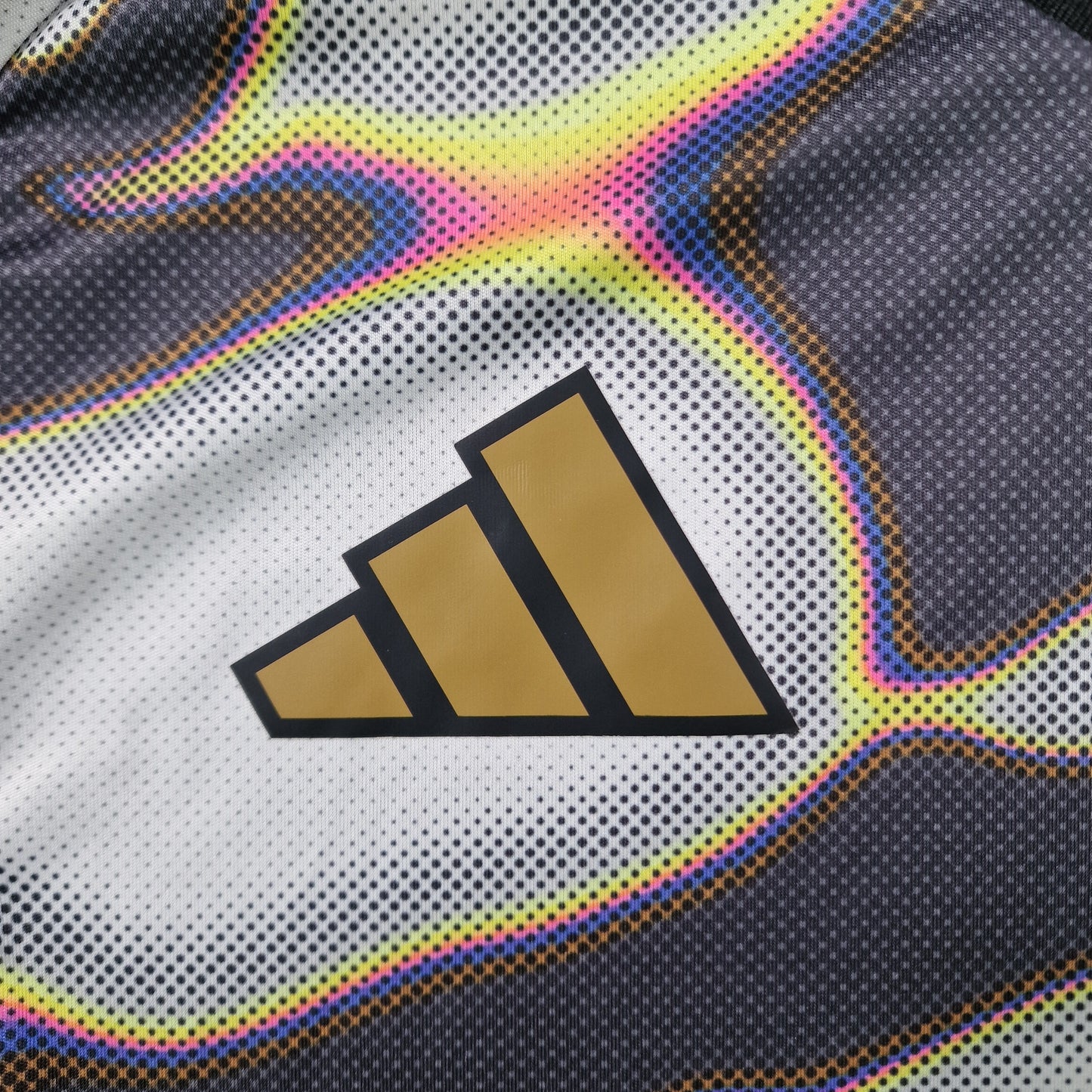 Newcastle United 2024/2025 'Love Unites' Pride 24 Shirt (M)