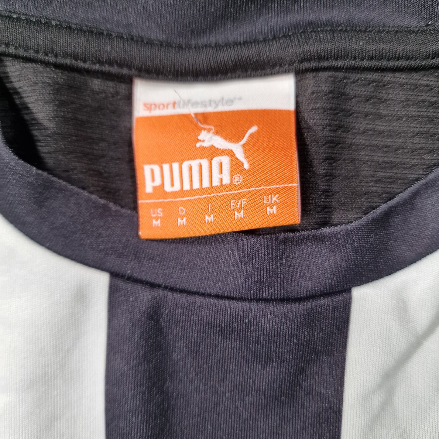 Newcastle United 2011/2012 Home Football Shirt (M)