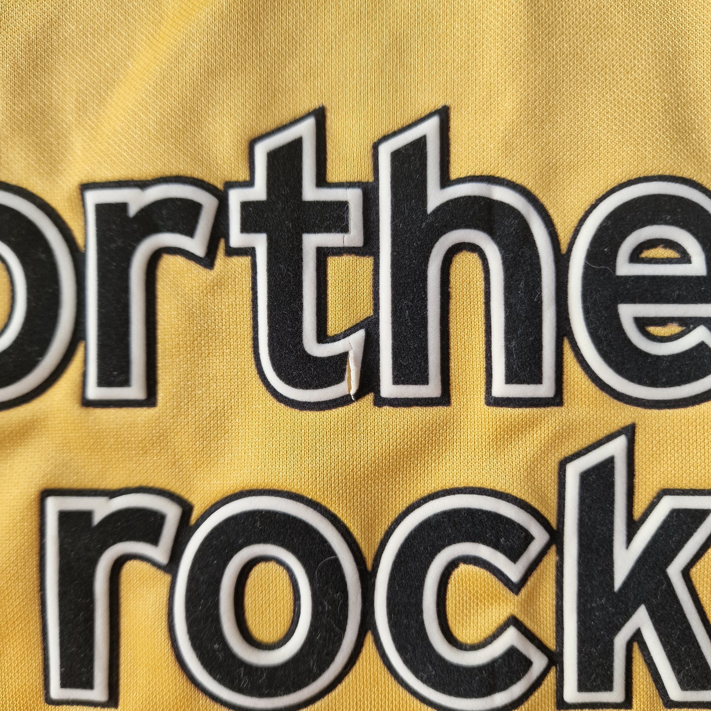 Newcastle United 2004/2005 Third Football Shirt BNWT (L)