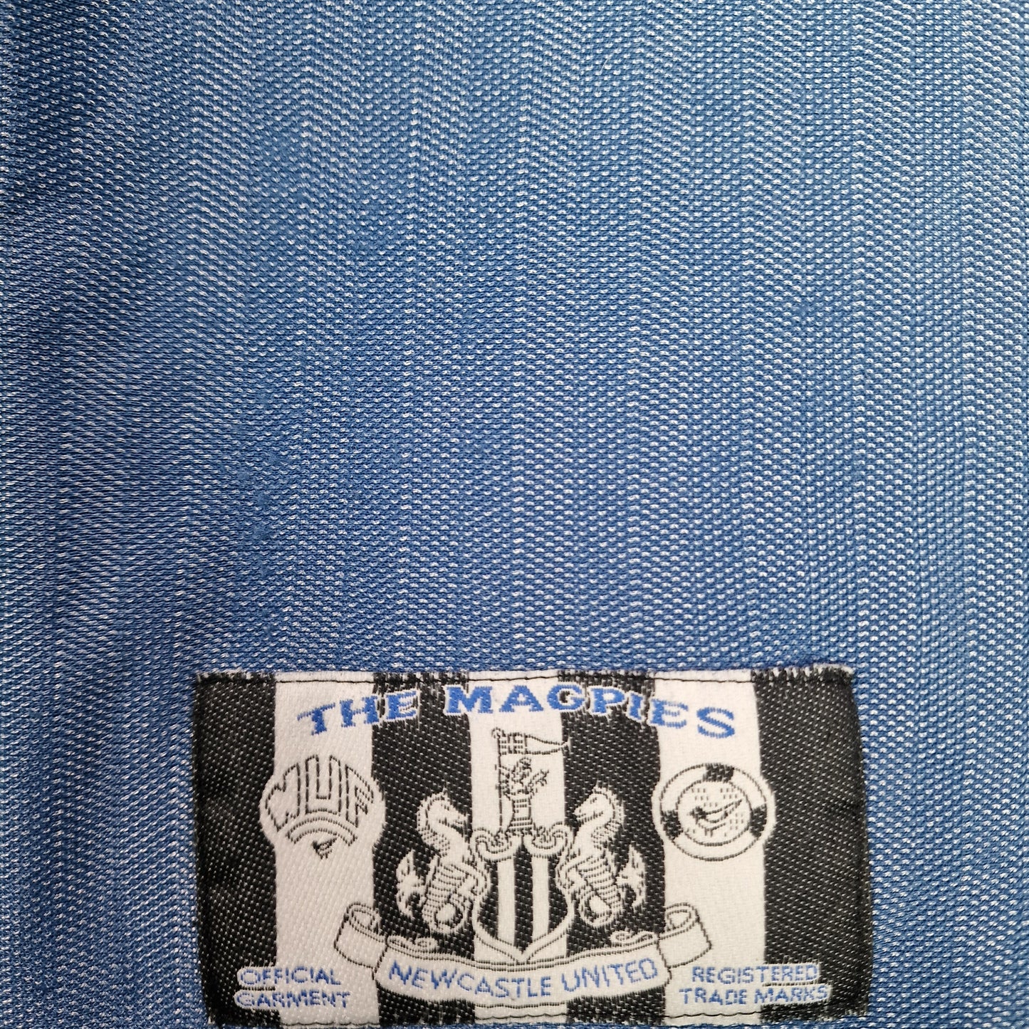 Newcastle United 1996/1997 Away Football Shirt (M)