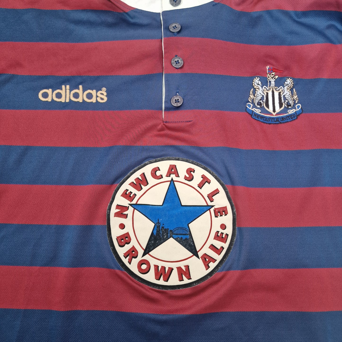 Newcastle United 1995/1996 Away football shirt (M)