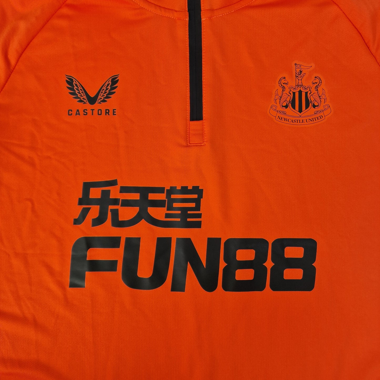 Newcastle United 2021/2022 Castore Quarter Zip Training Top (L)