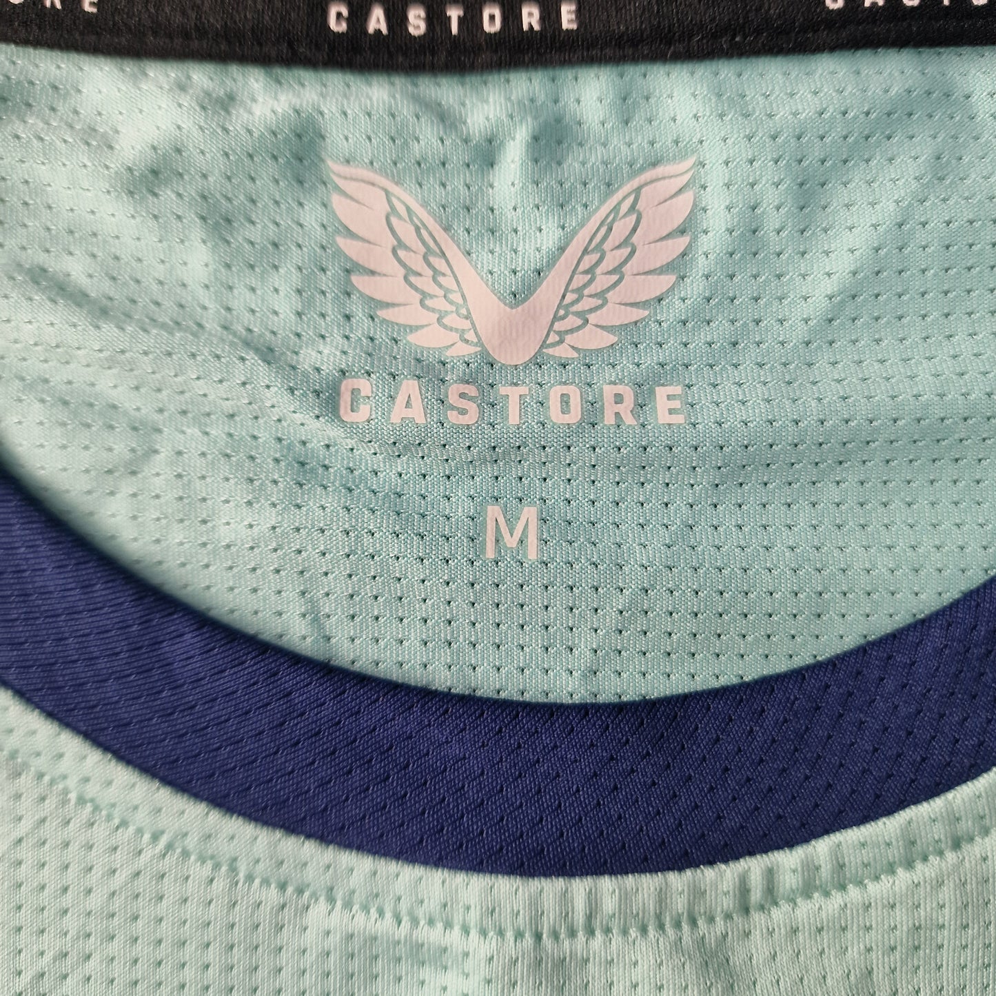 Newcastle United 2022/2023 Pre Match Special Football Shirt (M)