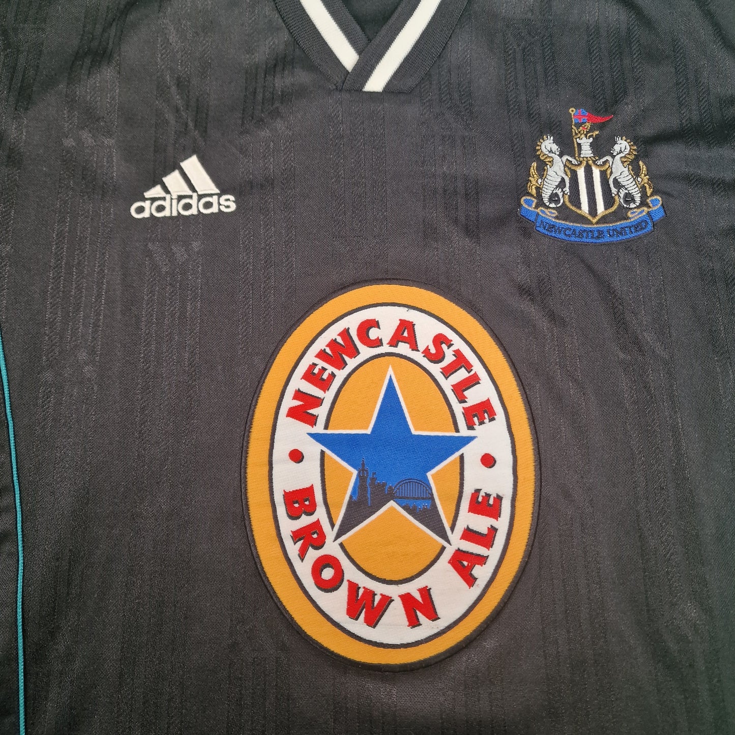 Newcastle United 1999/2000 Training Shirt (S)