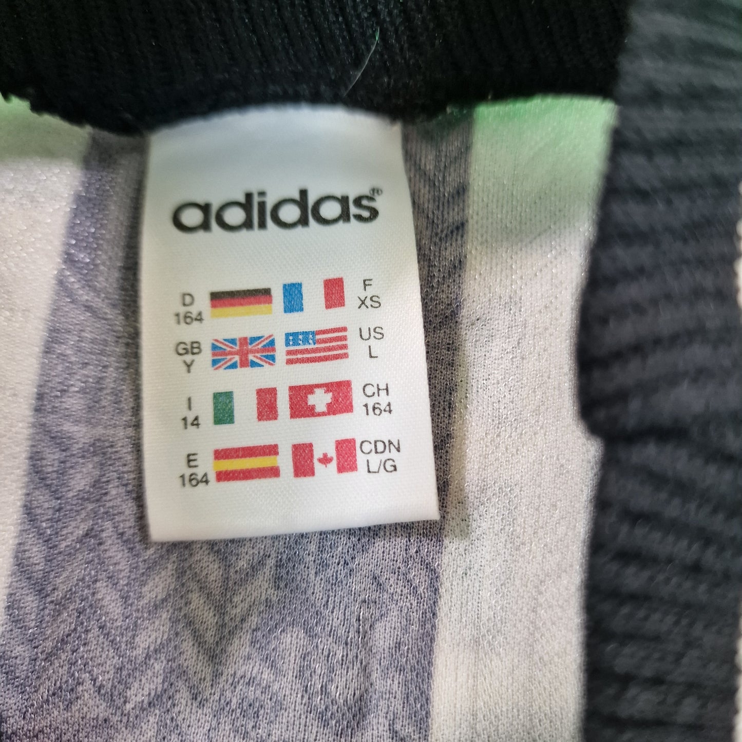 Newcastle United 1997/1999 Home Football Shirt (L Youth) 'Shearer 9'