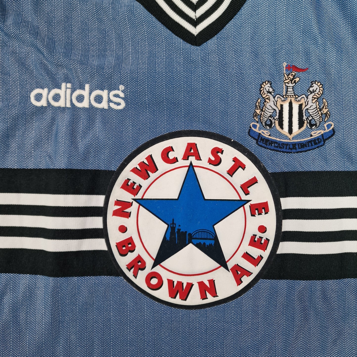 Newcastle United 1996/1997 Away Football Shirt (Youth L)