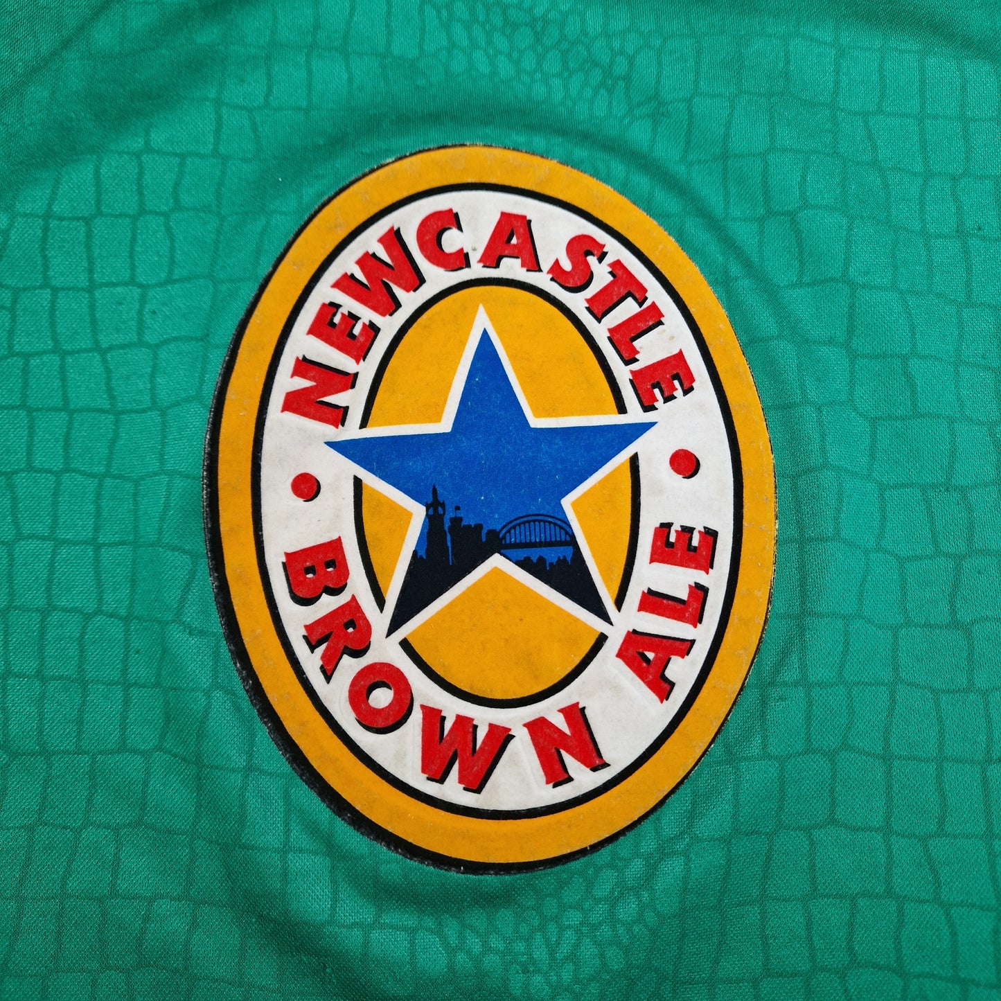 Newcastle United 1997/1998 Keeper Shirt (Youth L)