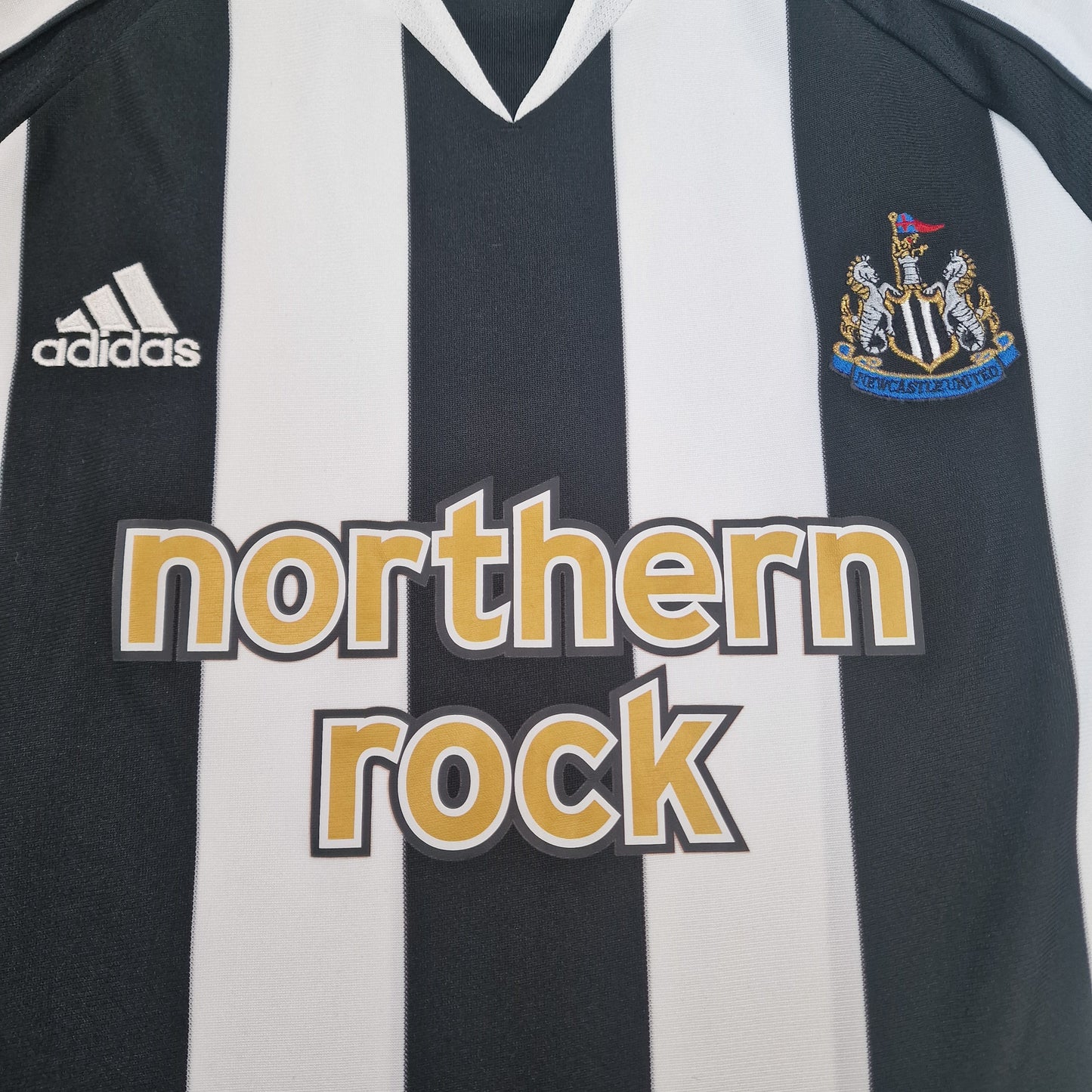 Newcastle United 2005/2007 Home Football Shirt (M)