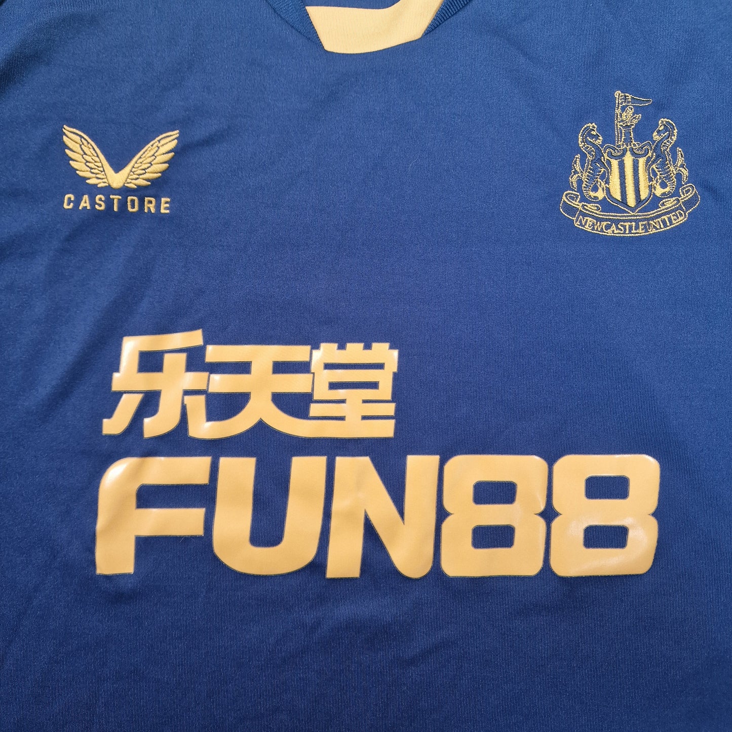 Newcastle United 2022/2023 Away Football Shirt (3XL)