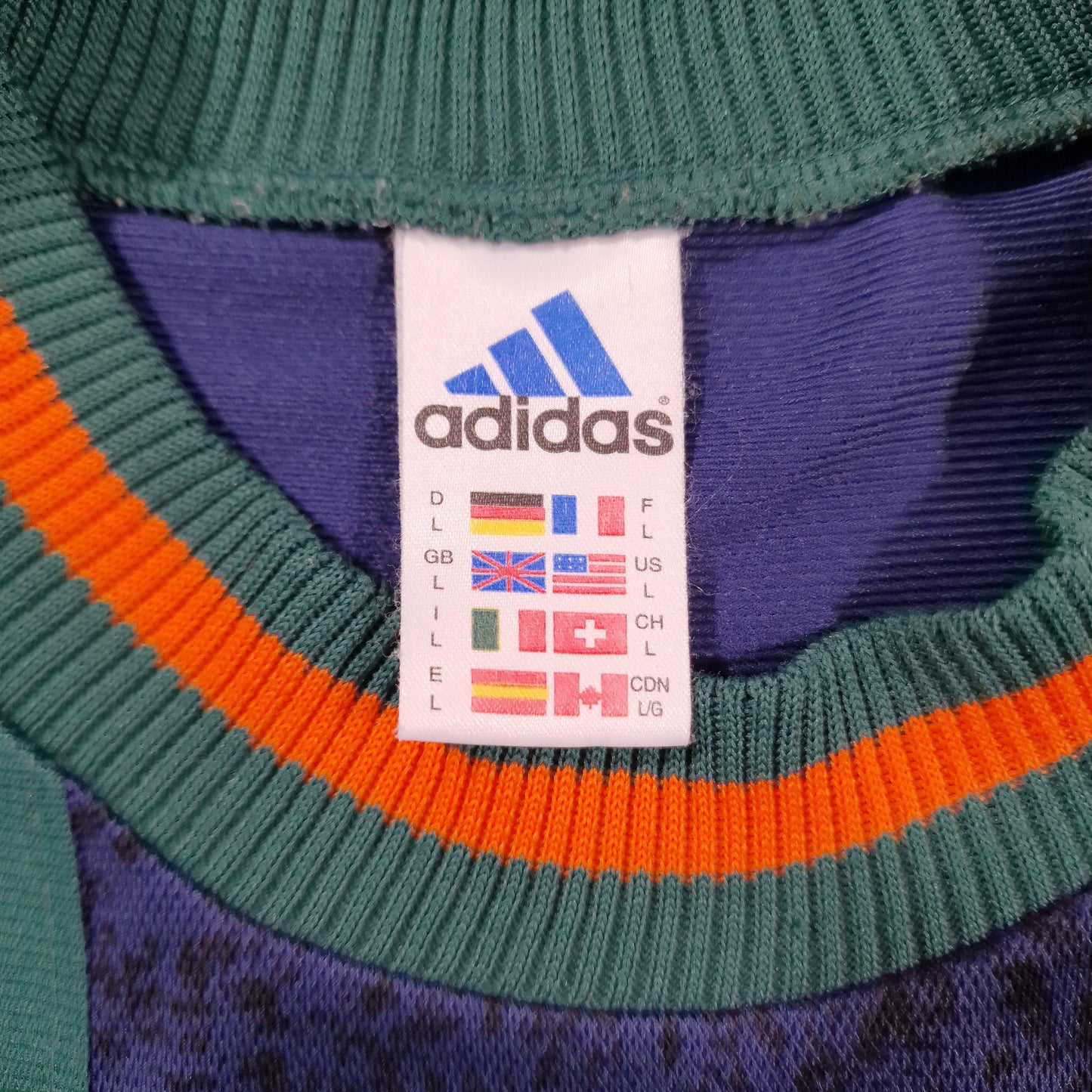 Newcastle United 1997/1998 Away Football Shirt (L)