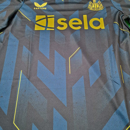 Newcastle United 2023/2024 BNWT Third Football Shirt (S Youth)