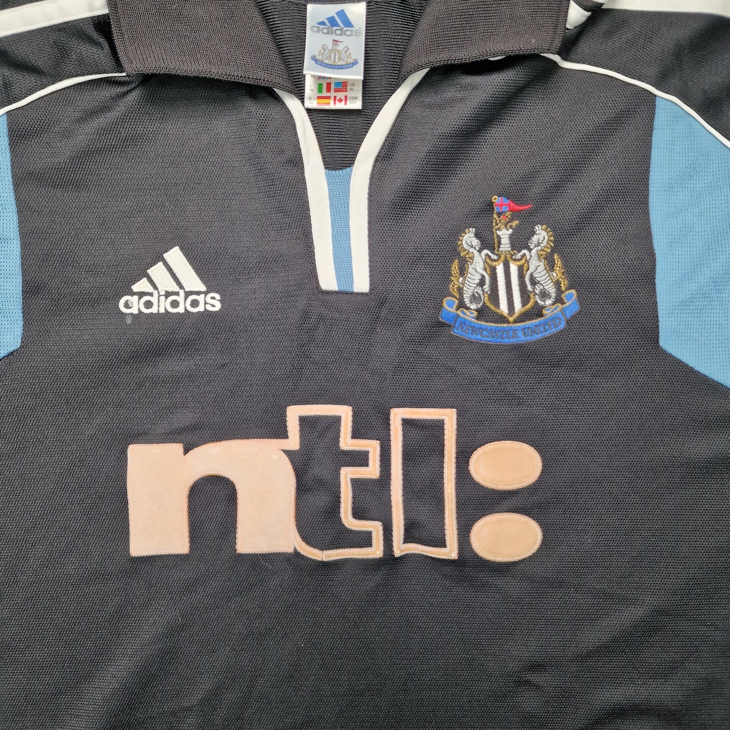 Newcastle United 2000/2001 Away Shirt (XL)