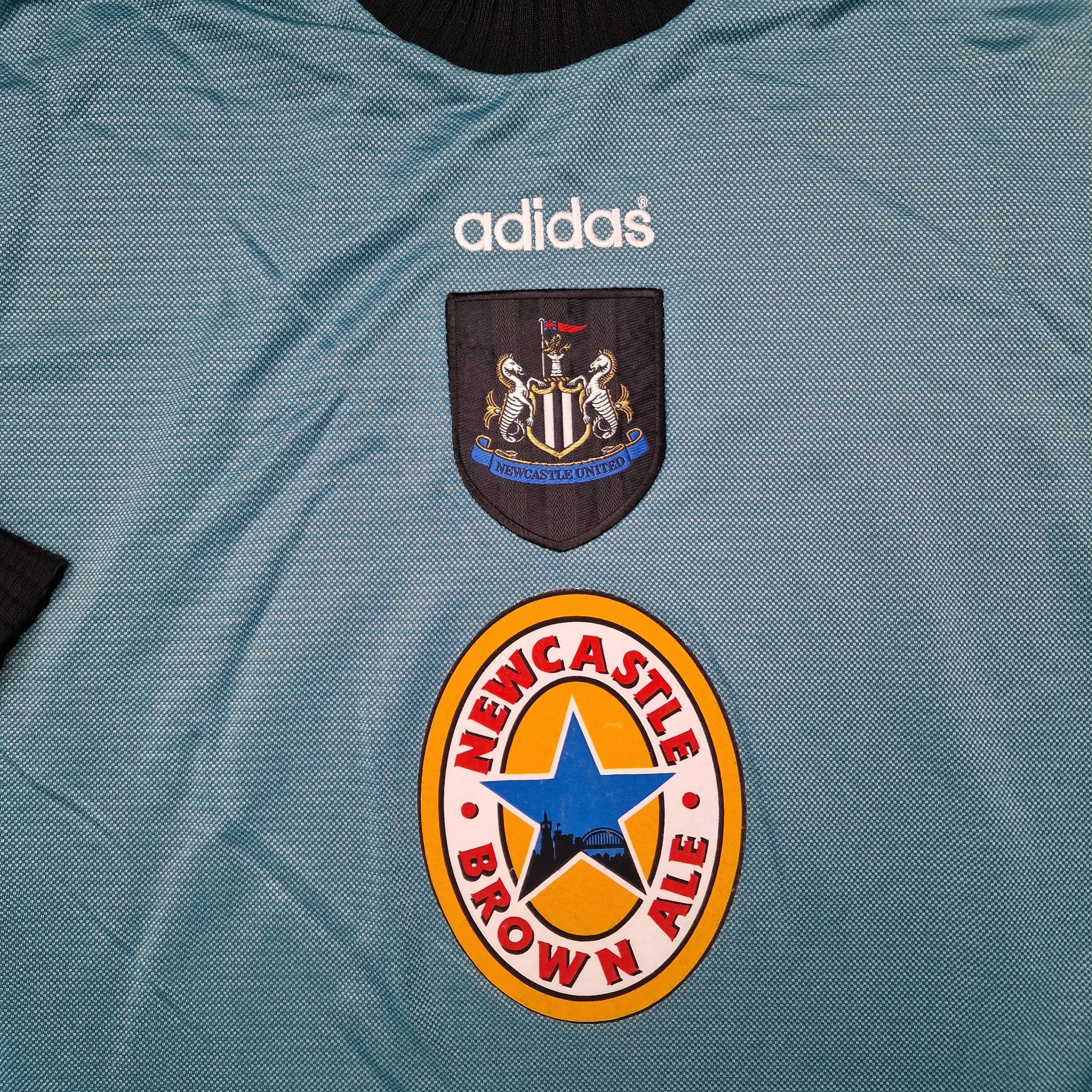 Newcastle United 1996/1997 Keeper Shirt (L) – Toon Kit Collector