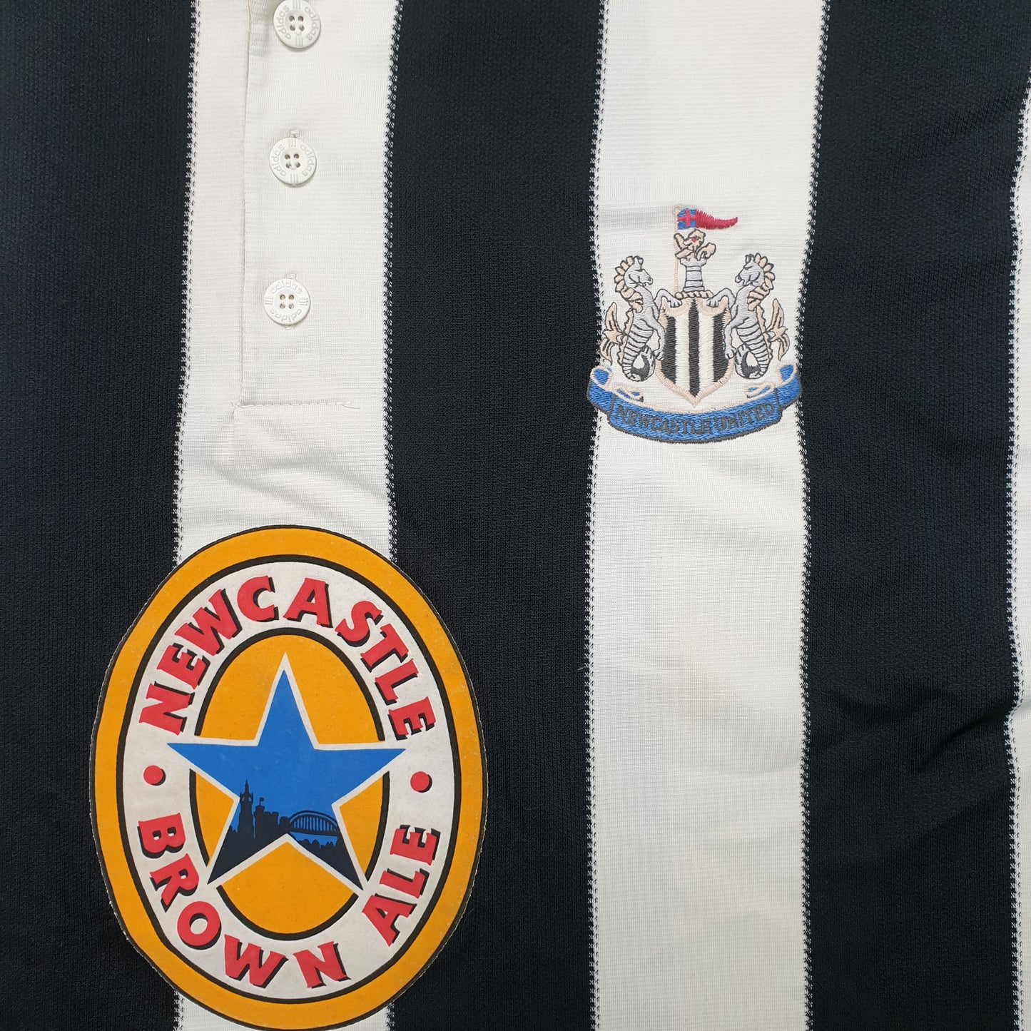 Newcastle United 1995/1997 Home Football Shirt (L)