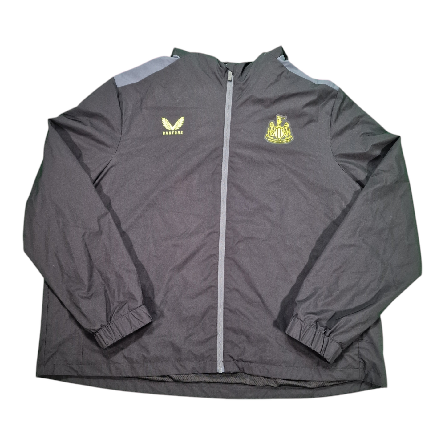 Newcastle United 2023/2024 Hooded Travel Jacket (4XL)