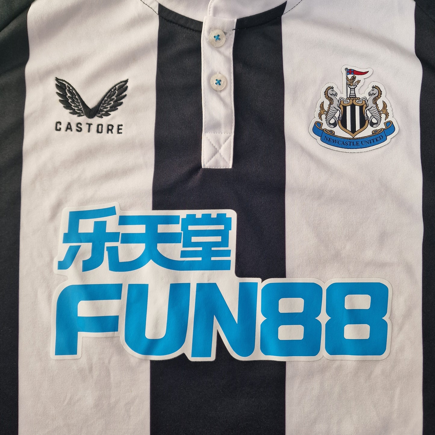 Newcastle United 2021/2022 Home Football Shirt 'Bruno. G 39'  (3XL)