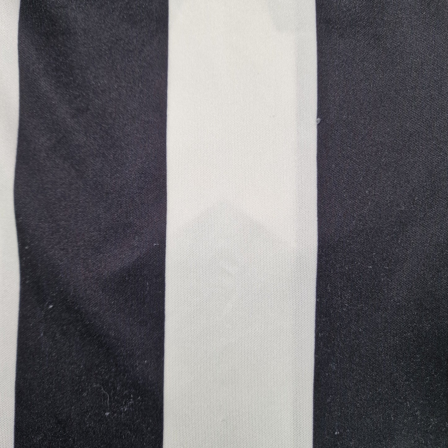 Newcastle United 1993/1995 Home Football Shirt (S Youth)