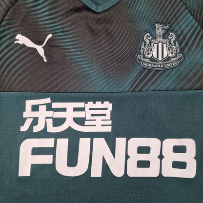 Newcastle United 2019/2020 Away Football Shirt (XS)