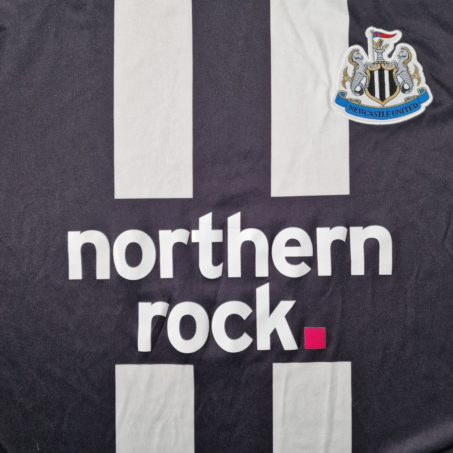 Newcastle United 2011/2012 Home Football Shirt (M)