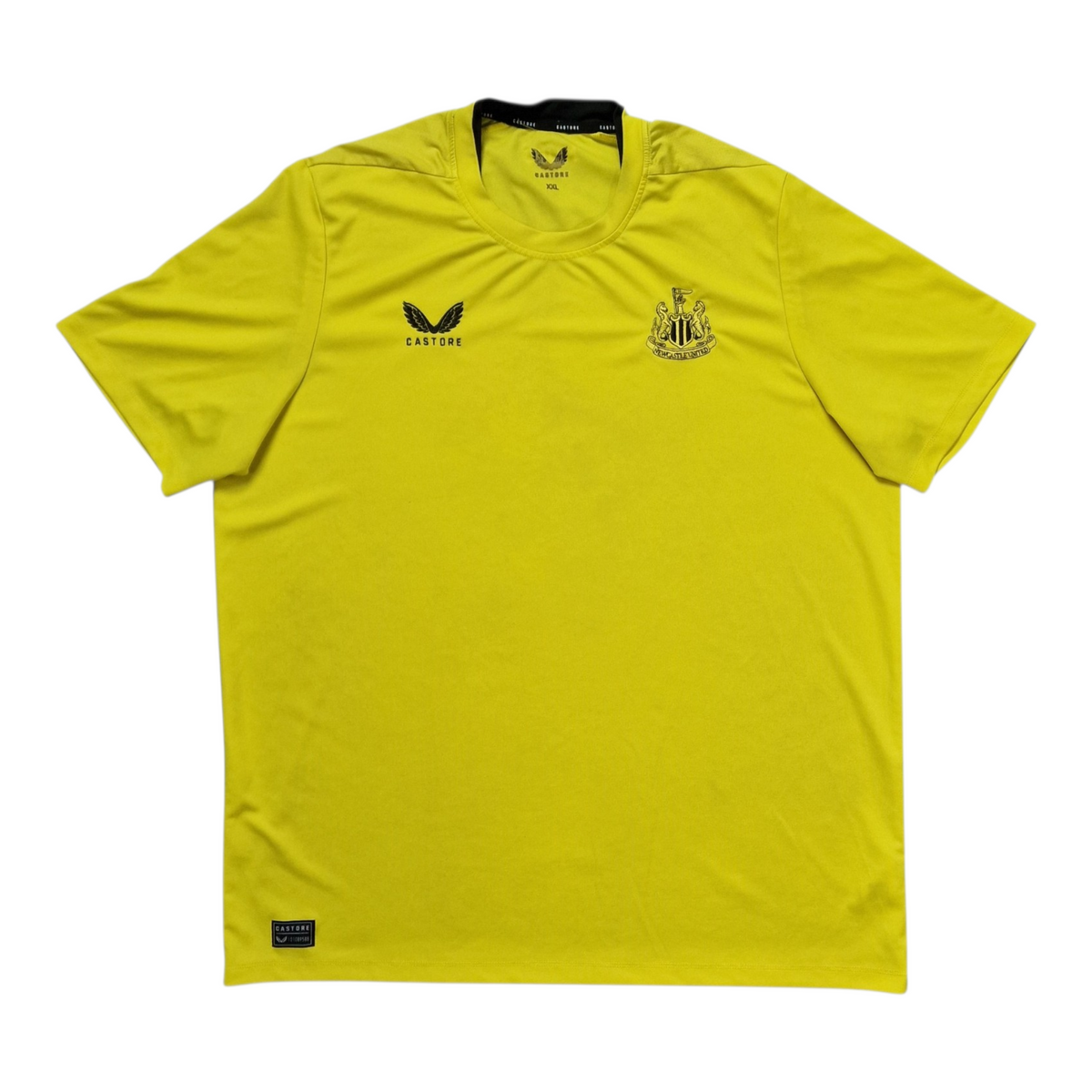 Newcastle United 2022/2023 Goalkeeper Third Football Shirt (2XL)