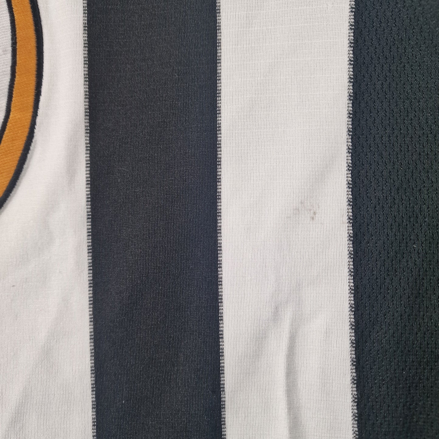 Newcastle United 1999/2000 Home Football Shirt (L)