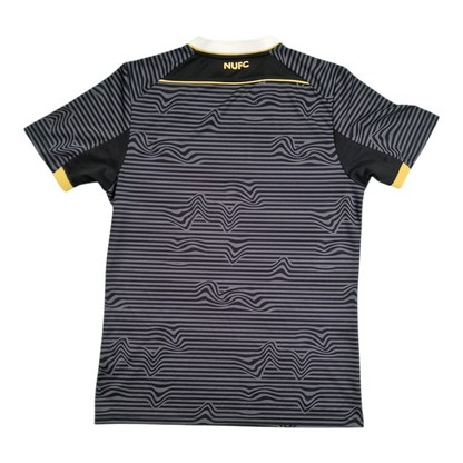 Newcastle United 2021/2022 Away Football Shirt (L)